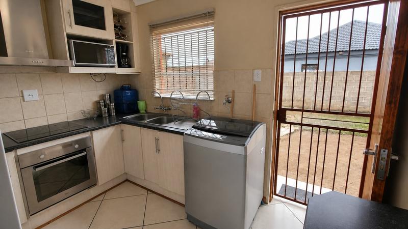 3 Bedroom Property for Sale in Vista Park Free State
